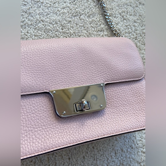 Pastel Pink Crossbody Handbag by Millie Pre Owned Great Condition - Picture 3 of 6
